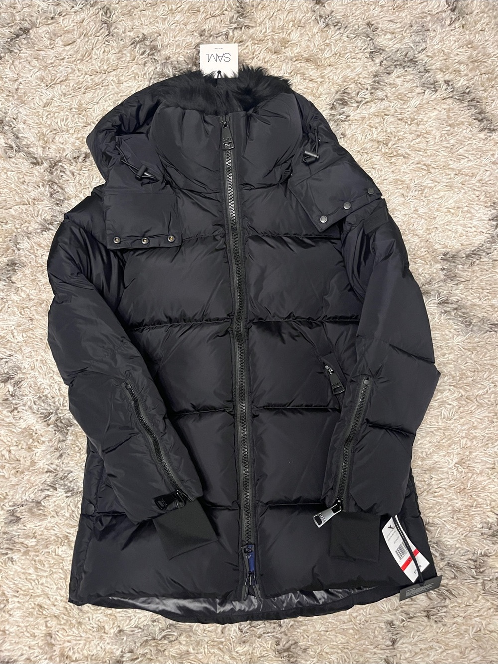 SAM. Scarlett shearling trim puffer coat down jacket. Black. Size xs. New.